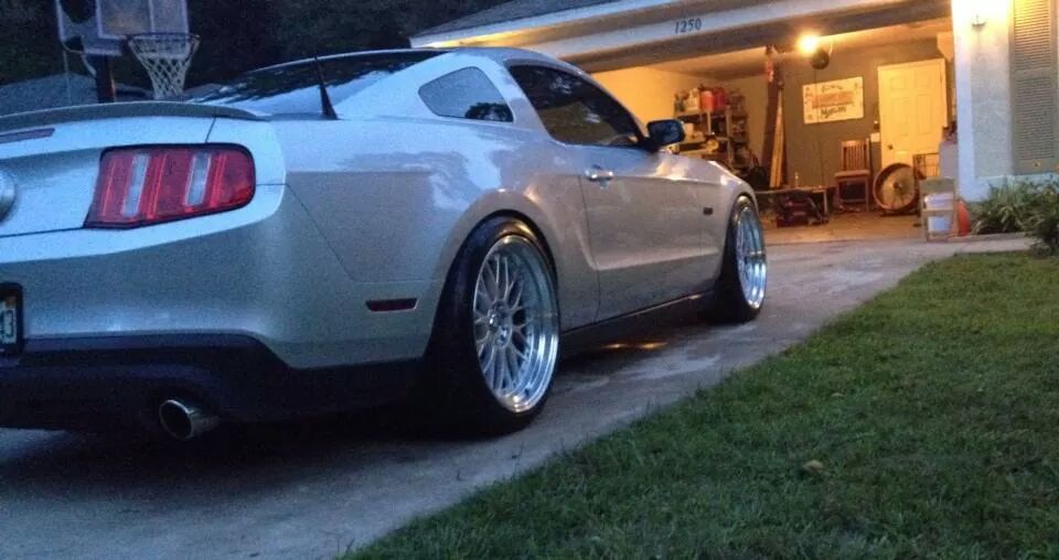 photo 1 Ford Mustang custom wheels XXR  521 20x10.5, ET +30, tire size 275/35 R20. x ET