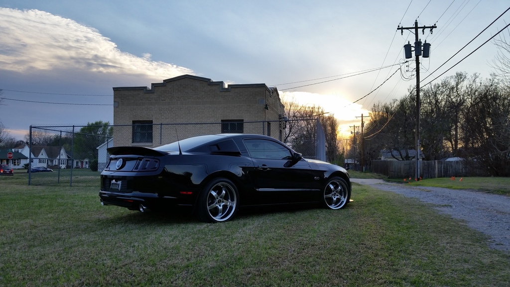 photo 3 Ford Mustang custom wheels MMD Kage 19x8.5, ET , tire size 245/35 R19. 19x10.0 ET 305/30 R19