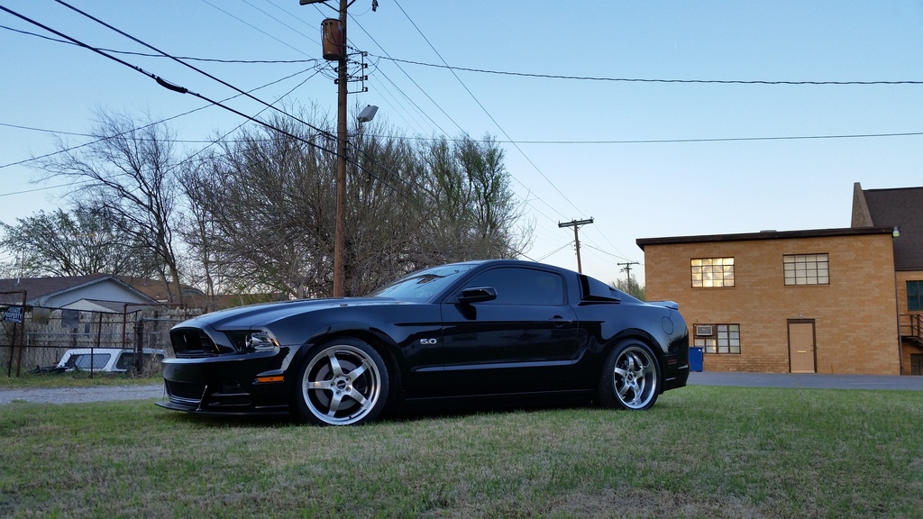photo 4 Ford Mustang custom wheels MMD Kage 19x8.5, ET , tire size 245/35 R19. 19x10.0 ET 305/30 R19