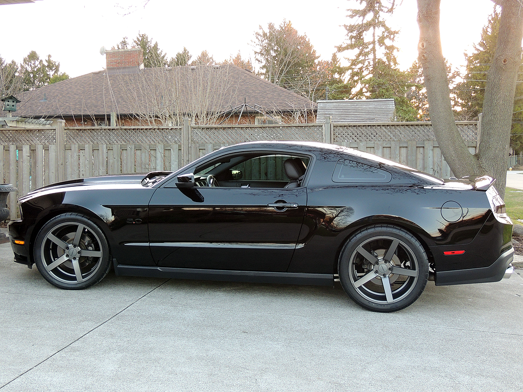 photo 1 Ford Mustang custom wheels Vossen VVSCV3 20x9.0, ET +38, tire size 275/35 R20. 20x10.5 ET+42 305/35 R20