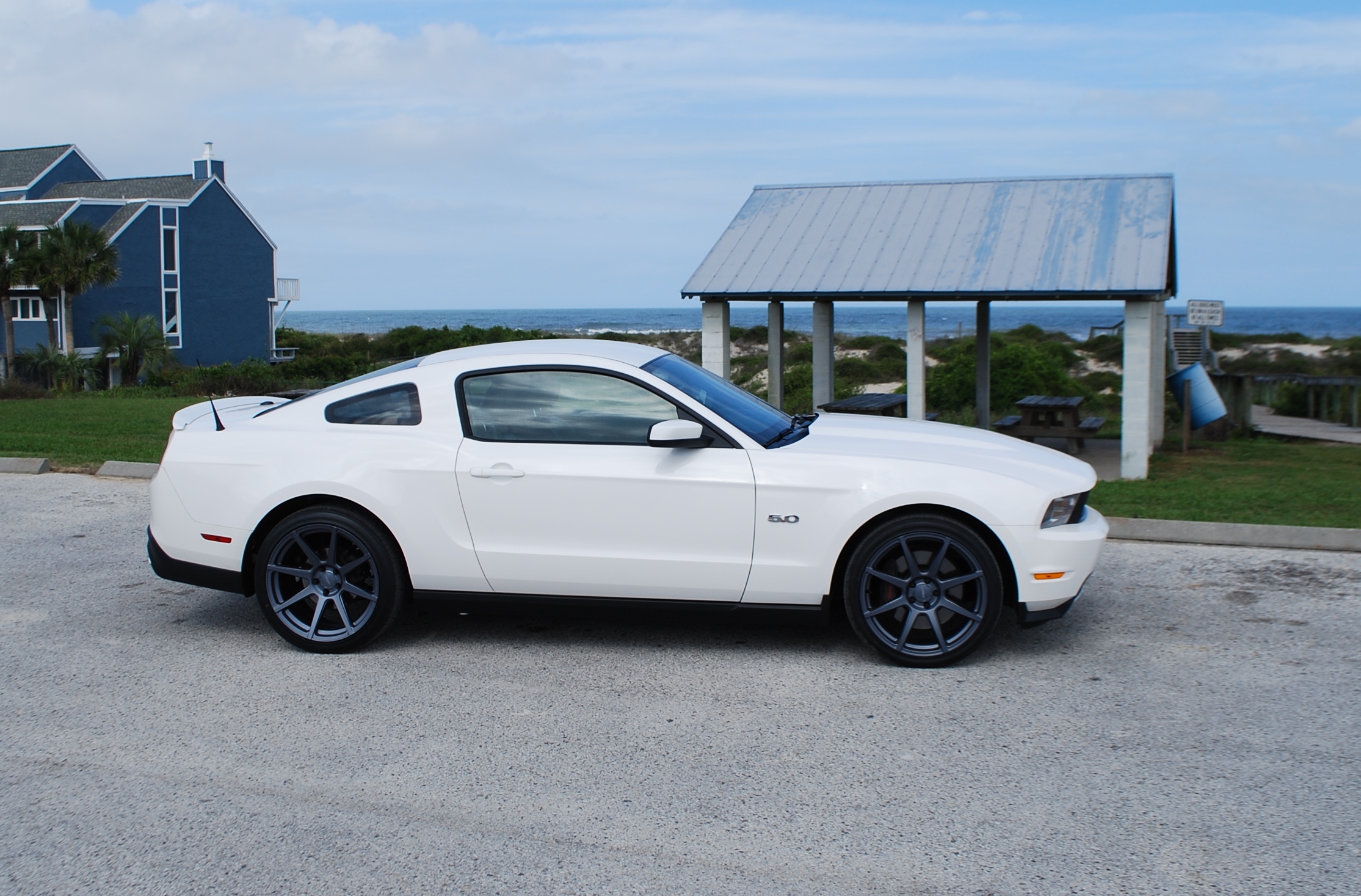 photo 3 Ford Mustang custom wheels Velgen VMB8 20x9.0, ET , tire size 255/35 R20. 20x10.5 ET 275/35 R20
