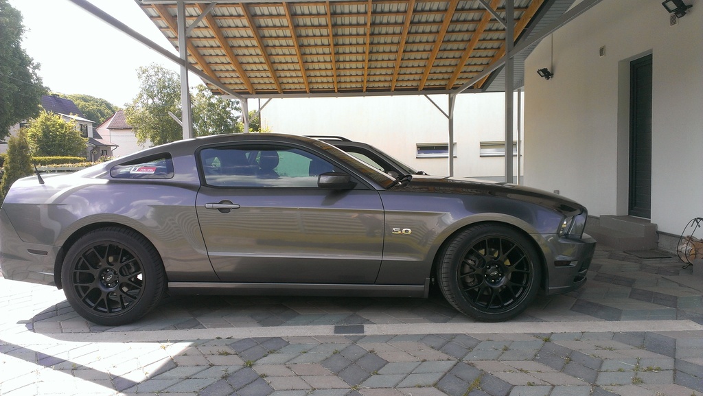 photo 1 Ford Mustang custom wheels Steeda  ST-R 20x9.5, ET , tire size 285/35 R20. 20x11.0 ET 315/35 R20