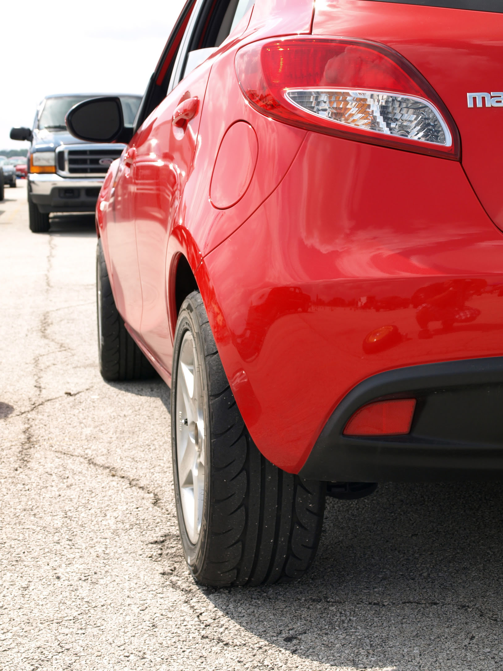 photo 4 Mazda Mazda2 custom wheels   15x7.0, ET +35, tire size 205/50 R15. x ET 