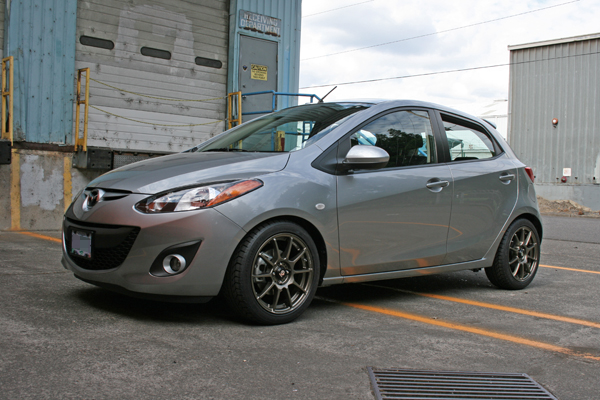 photo 3 Mazda Mazda2 custom wheels Sparco Assetto Gara 16x7.0, ET +37, tire size 205/45 R16. x ET 