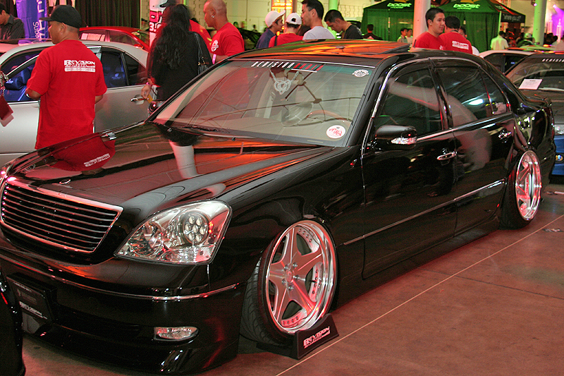 photo 1 Lexus LS 430 custom wheels Leon Hardiritt Orden 20x9.5, ET +1, tire size 225/35 R20. 20x11.0 ET+6 245/35 R20