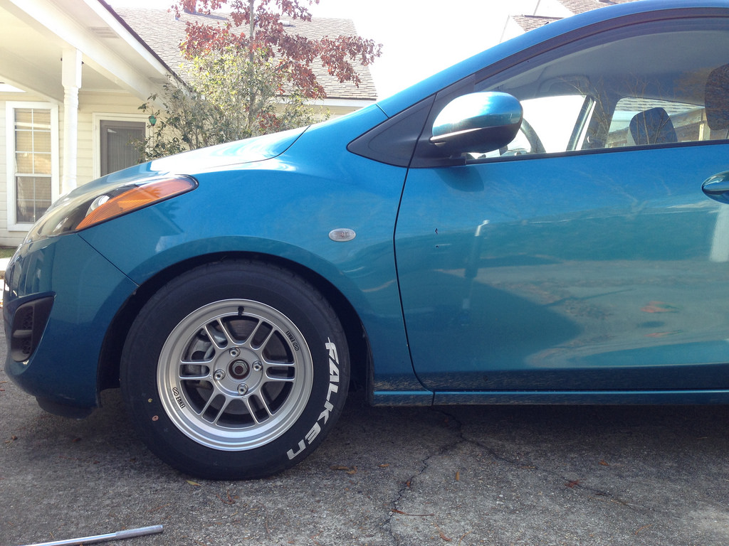 photo 1 Mazda Mazda2 custom wheels Enkei RPF1  14x7.0, ET +19, tire size 195/60 R14. x ET