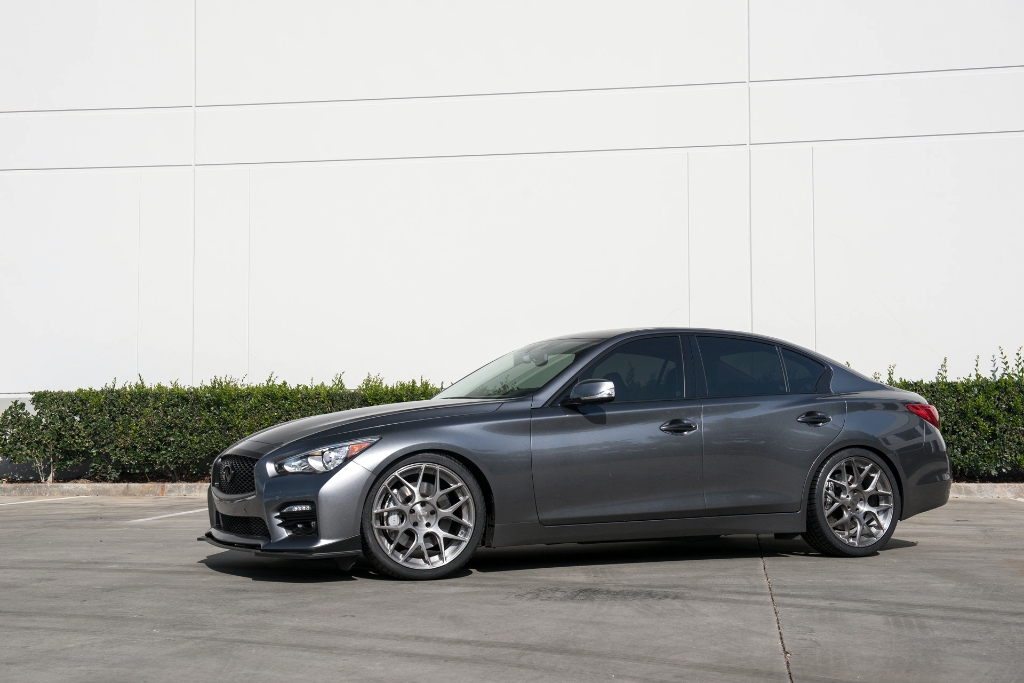 photo 5 Infiniti Q50 custom wheels AG M590 20x8.5, ET , tire size 255/35 R20. x ET 
