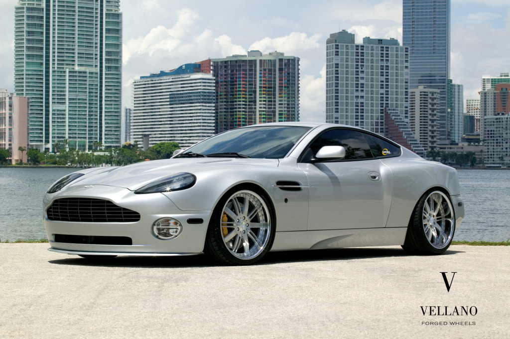 photo 1 Aston Martin Vanquish custom wheels Vellano  VSE  20x9.0, ET , tire size X R20. 20x11.0 ET