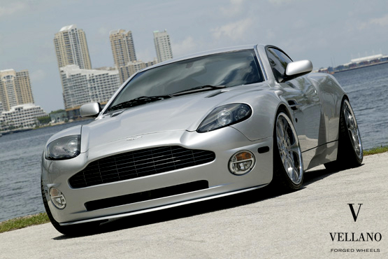 photo 4 Aston Martin Vanquish custom wheels Vellano  VSE  20x9.0, ET , tire size X R20. 20x11.0 ET