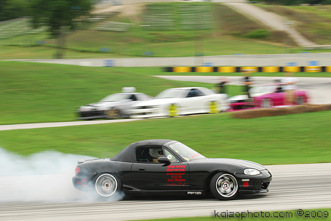 photo 7 Mazda MX-5 Miata custom wheels SSR SP1-R 16x8.0, ET 0, tire size 205/40 R16. 16x9.0 ET+13 215/45 R16