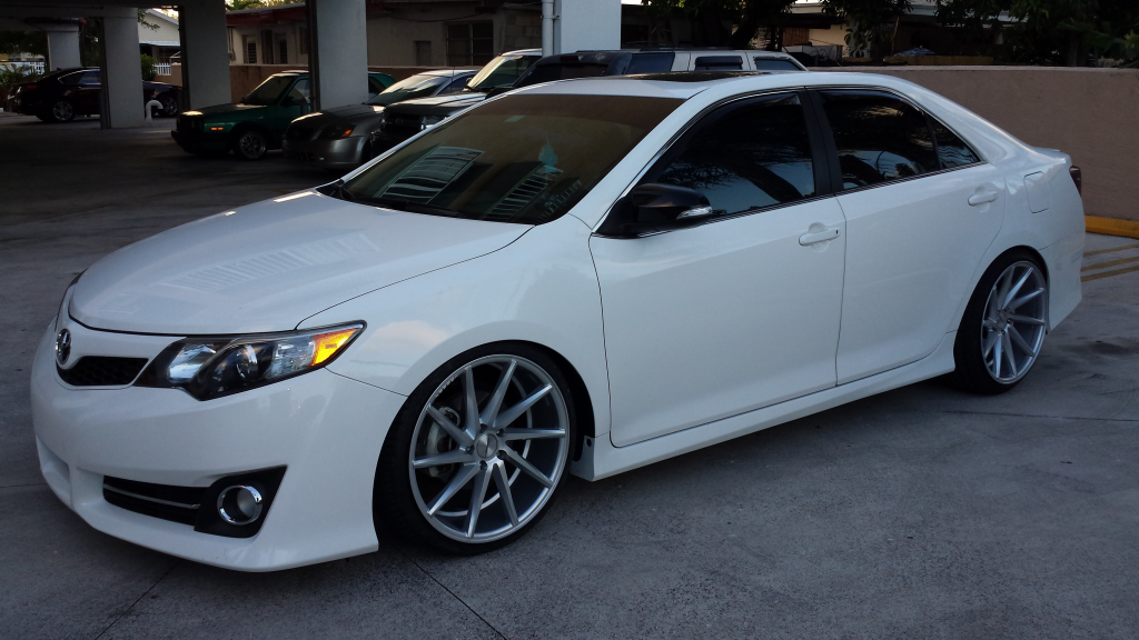 photo 2 Toyota Camry custom wheels Vossen  CVT  20x9.0, ET , tire size X R20. 20x10.5 ET 