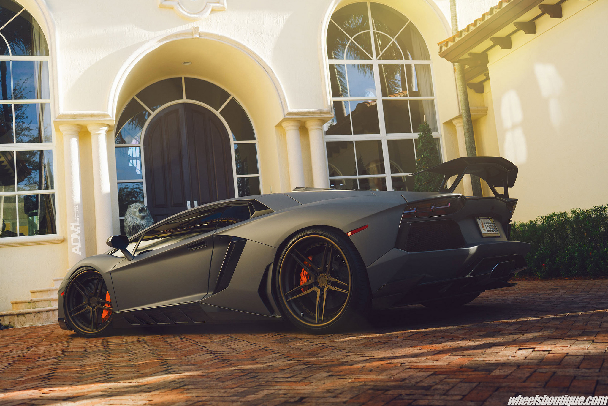 photo 4 Lamborghini Aventador custom wheels   21x9.5, ET , tire size X R21. 22x12.5 ET