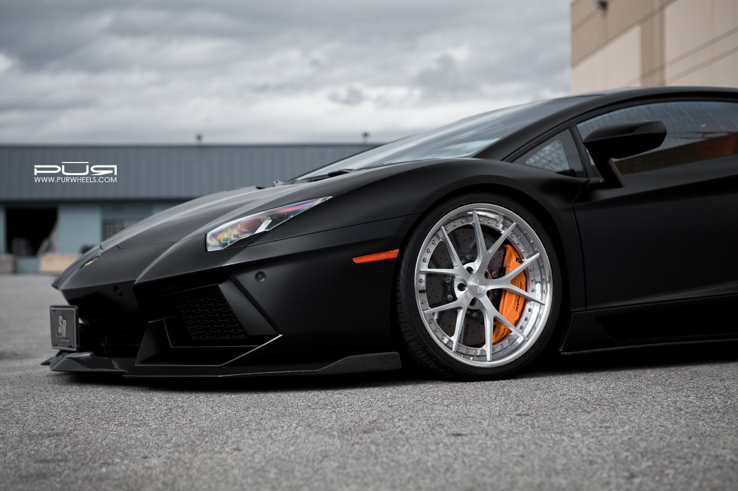 photo 9 Lamborghini Aventador custom wheels PUR LX04 20x9.0, ET , tire size X R20. 21x12.5 ET 