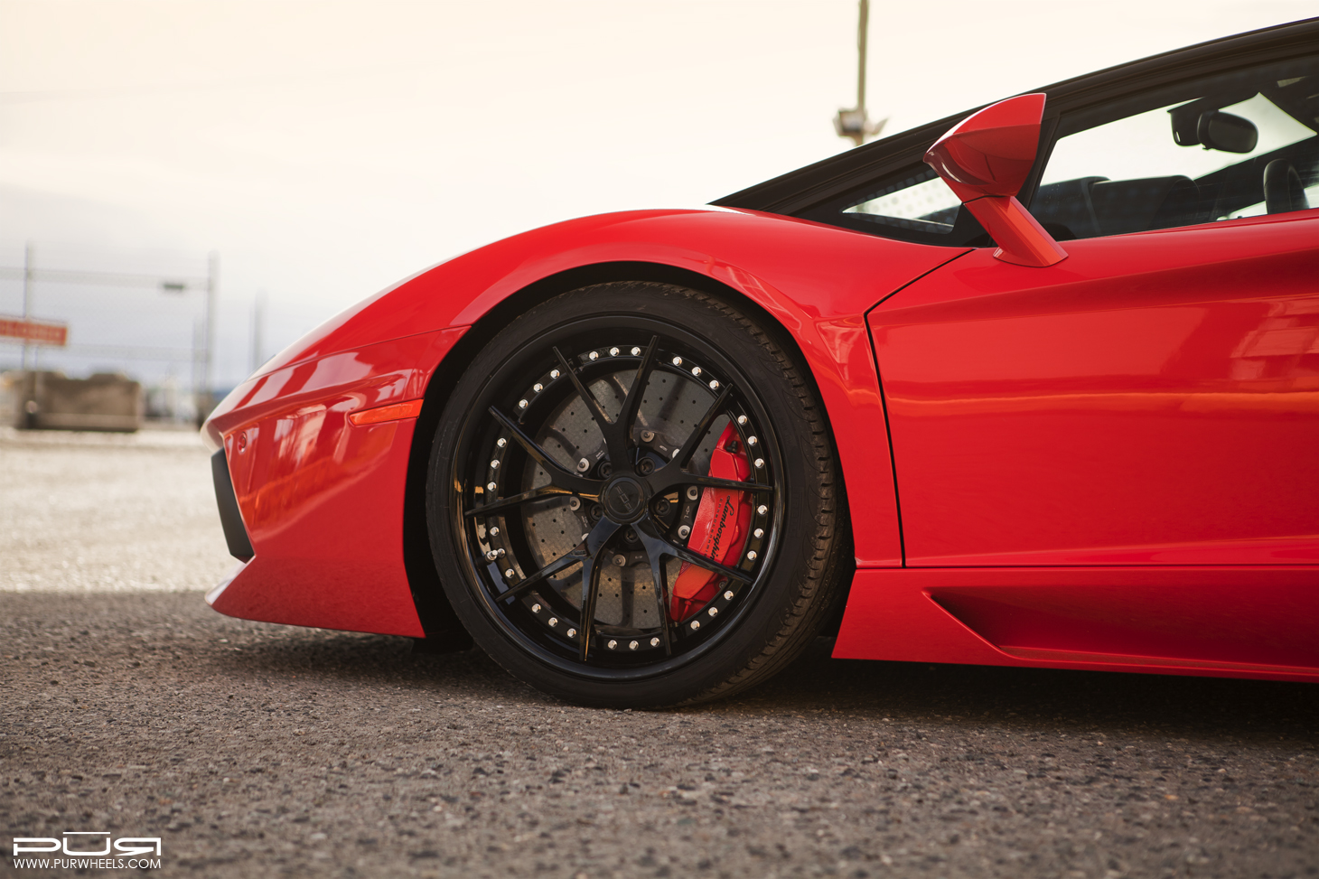photo 3 Lamborghini Aventador custom wheels PUR LX04 20x9.0, ET , tire size X R20. 21x12.5 ET 
