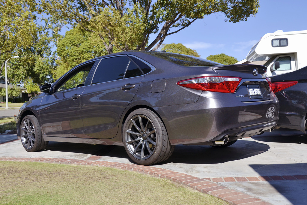 photo 2 Toyota Camry custom wheels   19x8.5, ET +20, tire size 245/35 R19. 19x10.0 ET+25 275/35 R19