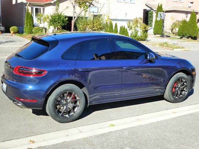 photo 2 Porsche Macan custom wheels   19x8.5, ET +19, tire size 235/55 R19. 19x9.5 ET+15 255/50 R19