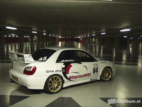 photo 10 Subaru Impreza WRX custom wheels Rota G-Force 18x9.0, ET +35, tire size 225/40 R18. x ET