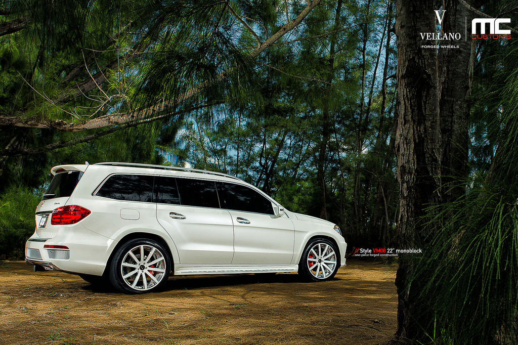 photo 3 Mercedes-Benz GL-Class custom wheels Vellano VM08 22x, ET , tire size X R22. x ET 