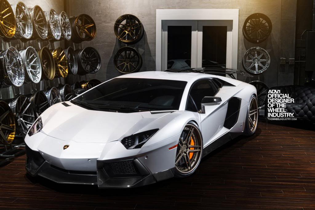photo 2 Lamborghini Aventador custom wheels ADV05 M.V2 CS 21x9.5, ET , tire size X R21. 22x12.5 ET