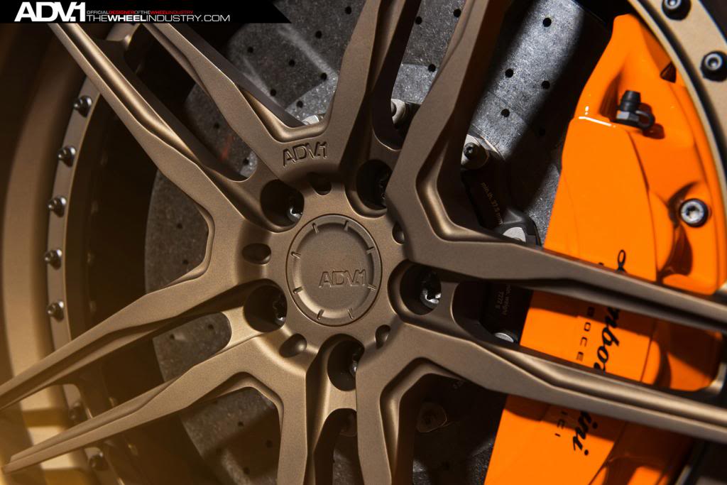 photo 4 Lamborghini Aventador custom wheels ADV05 M.V2 CS 21x9.5, ET , tire size X R21. 22x12.5 ET