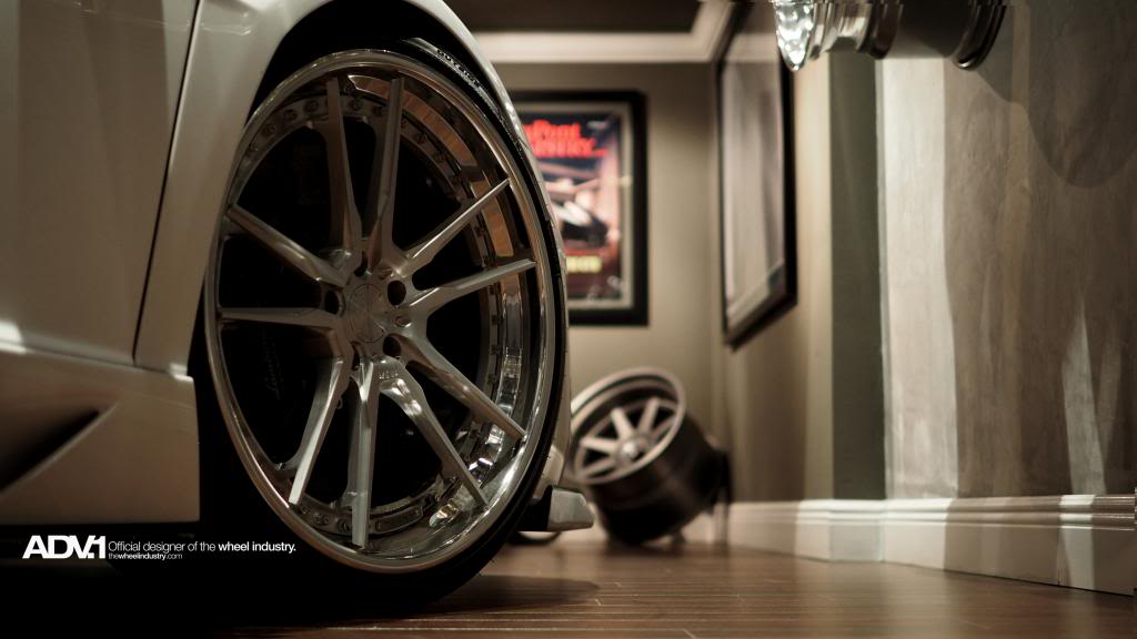 photo 2 Lamborghini Aventador custom wheels ADV5.2 CS SERIES 21x9.5, ET , tire size X R21. 22x12.5 ET