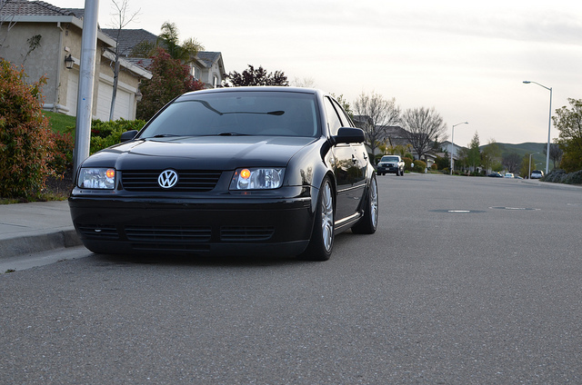 photo 2 Volkswagen Jetta custom wheels OEM Arietta 17x7.5, ET +26, tire size 215/45 R17. 17x7.5 ET+18