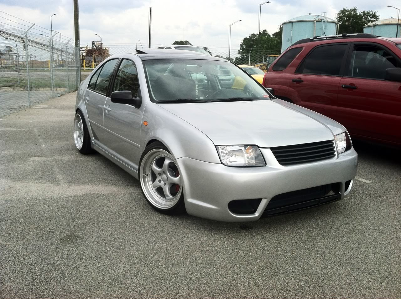 photo 2 Volkswagen Jetta custom wheels   18x9.0, ET +24, tire size 225/40 R18. 18x9.0 ET+22