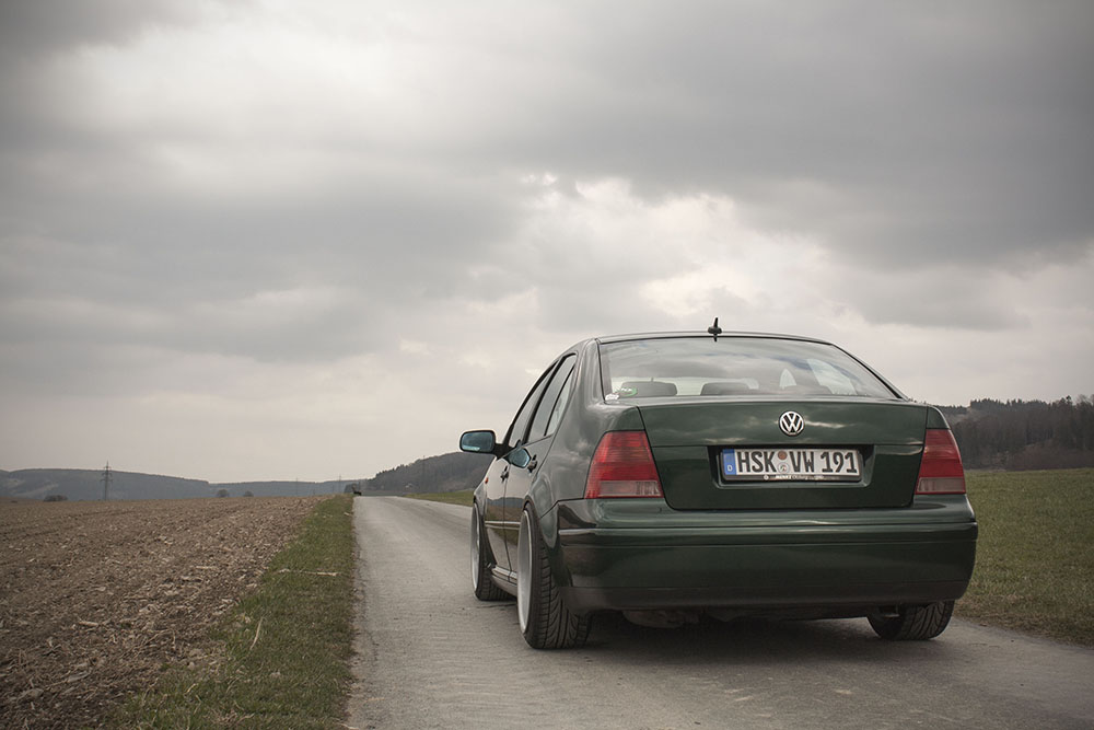 photo 1 Volkswagen Jetta custom wheels   18x8.0, ET +23, tire size 215/40 R18. 18x9.0 ET+30 225/40 R18