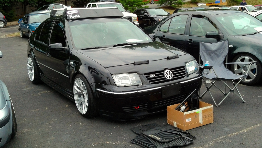 photo 1 Volkswagen Jetta custom wheels   18x8.5, ET +22, tire size 215/40 R18. 18x9.5 ET+22 225/40 R18