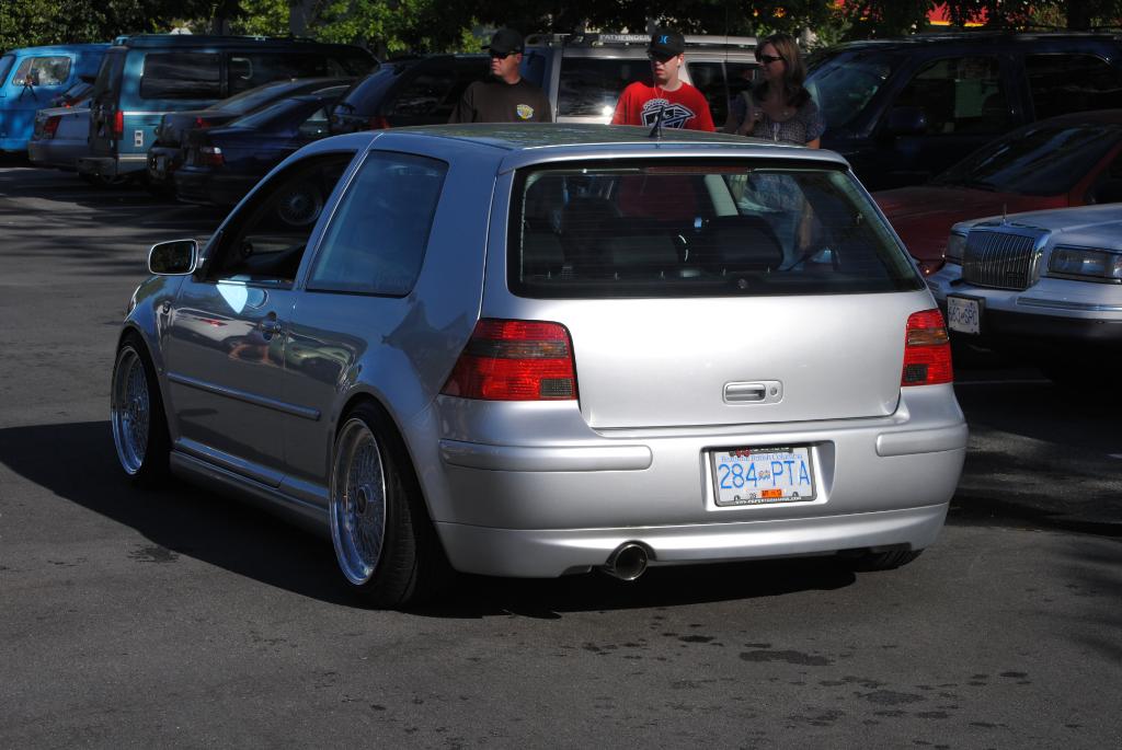 photo 4 Volkswagen Jetta custom wheels BBS  RS Hybrid 17x9.0, ET +25, tire size 205/45 R17. 17x9.0 ET+14