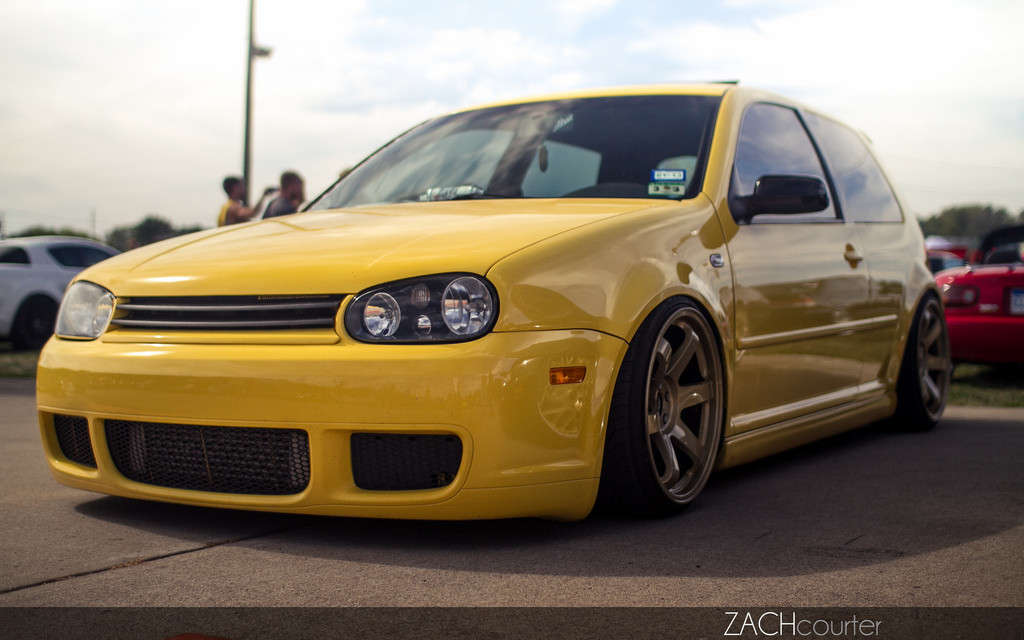 photo 3 Volkswagen Golf custom wheels 18x9.5, ET +20, tire size 215/35 R18. 18x9.5 ET+23