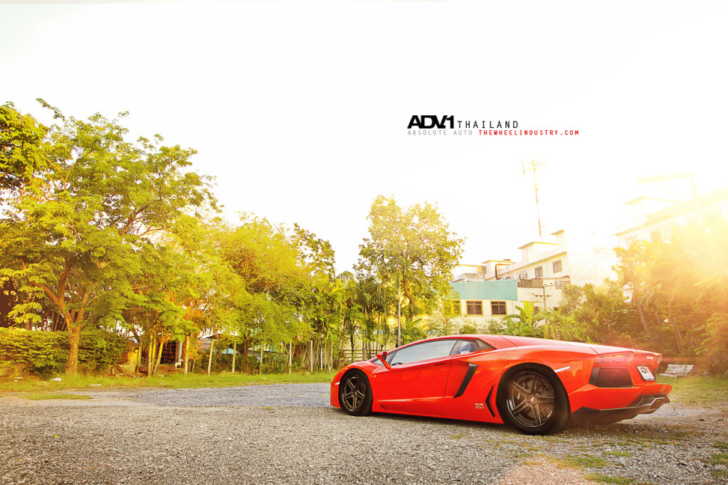 photo 3 Lamborghini Aventador custom wheels ADV05 SL 19x, ET , tire size X R19. 20x ET 