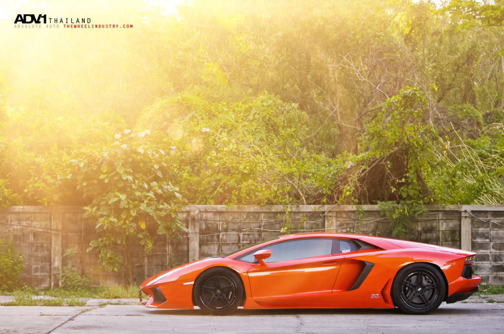 photo 10 Lamborghini Aventador custom wheels ADV05 SL 19x, ET , tire size X R19. 20x ET 