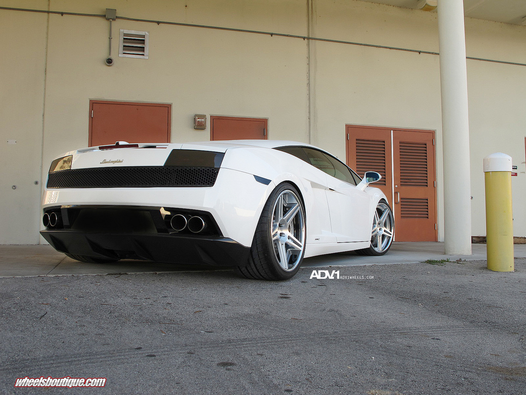 photo 5 Lamborghini Gallardo custom wheels ADV05 Deep Concave 20x9.0, ET , tire size 245/30 R20. 20x12.0 ET 325/25 R20