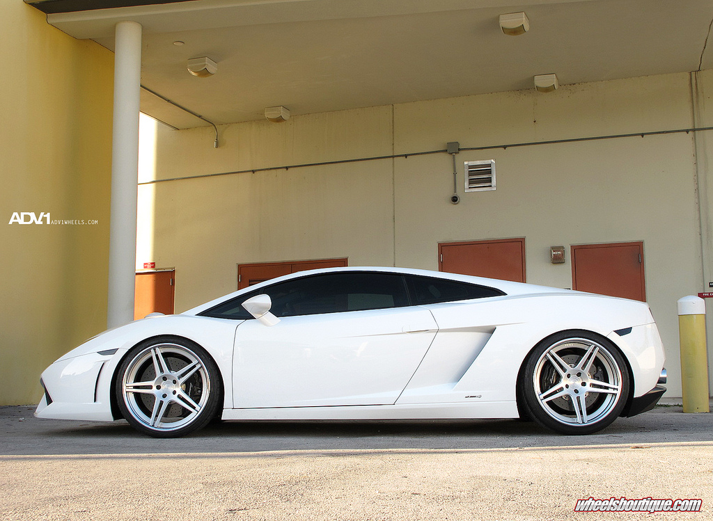 photo 8 Lamborghini Gallardo custom wheels ADV05 Deep Concave 20x9.0, ET , tire size 245/30 R20. 20x12.0 ET 325/25 R20
