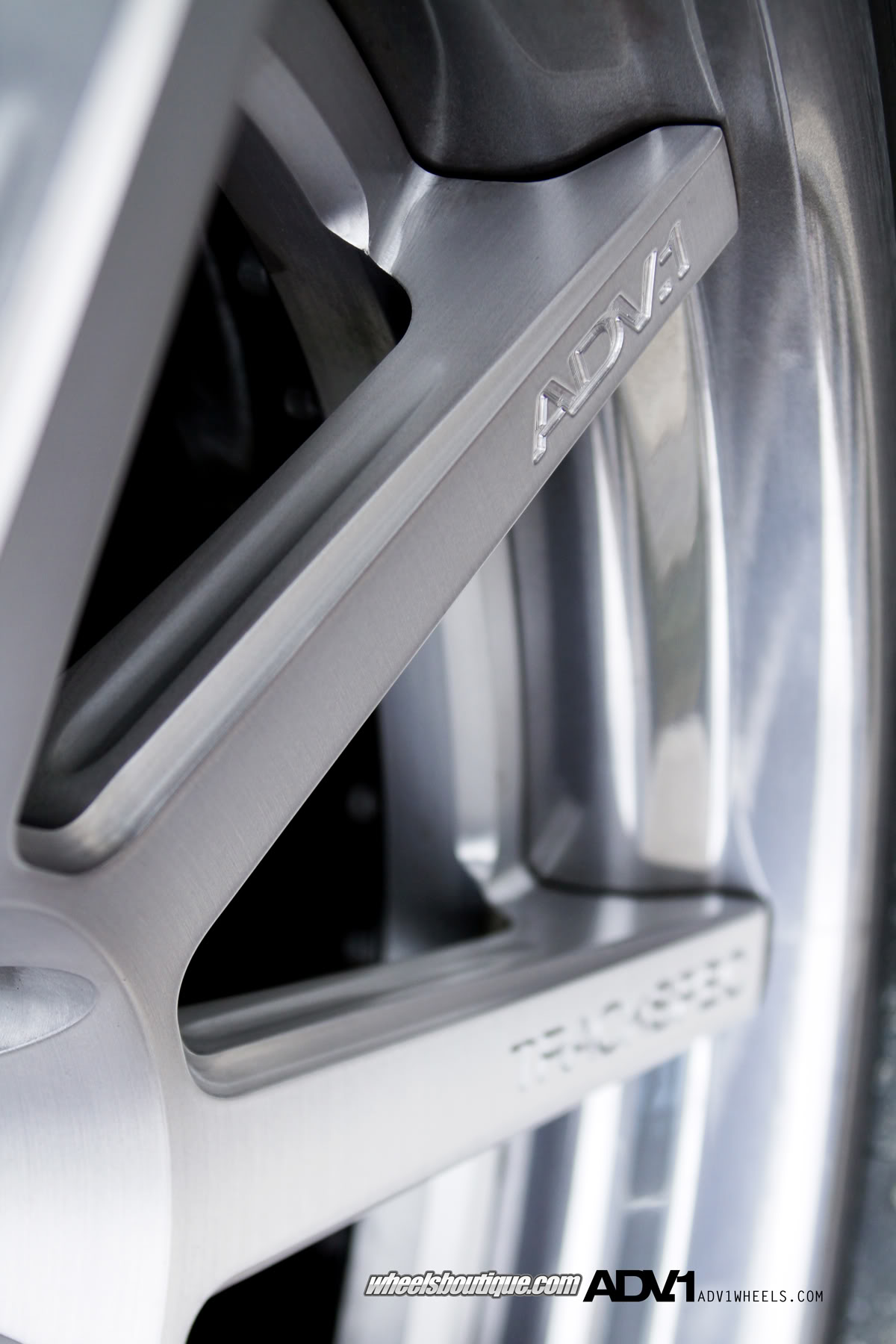 photo 6 Lamborghini Murcielago custom wheels ADV08 19x8.5, ET , tire size X R19. 20x13.0 ET