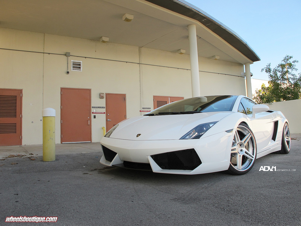 photo 2 Lamborghini Gallardo custom wheels ADV05  20x9.0, ET , tire size 245/30 R20. 20x12.0 ET 325/25 R20