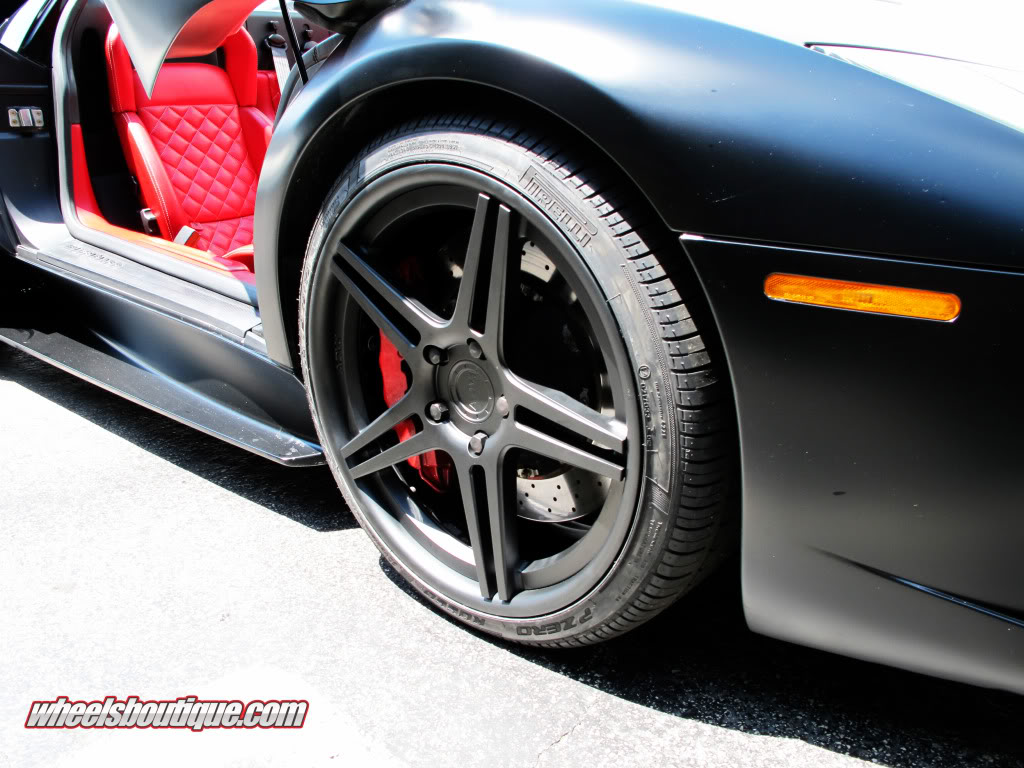 photo 3 Lamborghini Murcielago custom wheels ADV.1 05 Super Concave 19x8.5, ET , tire size X R19. 20x13.0 ET