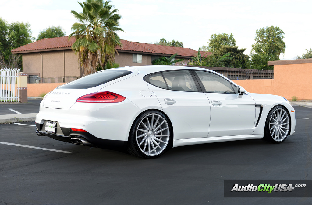 photo 4 Porsche Panamera custom wheels Varro VD 15 22x9.0, ET , tire size 265/30 R22. 22x10.5 ET 305/25 R22
