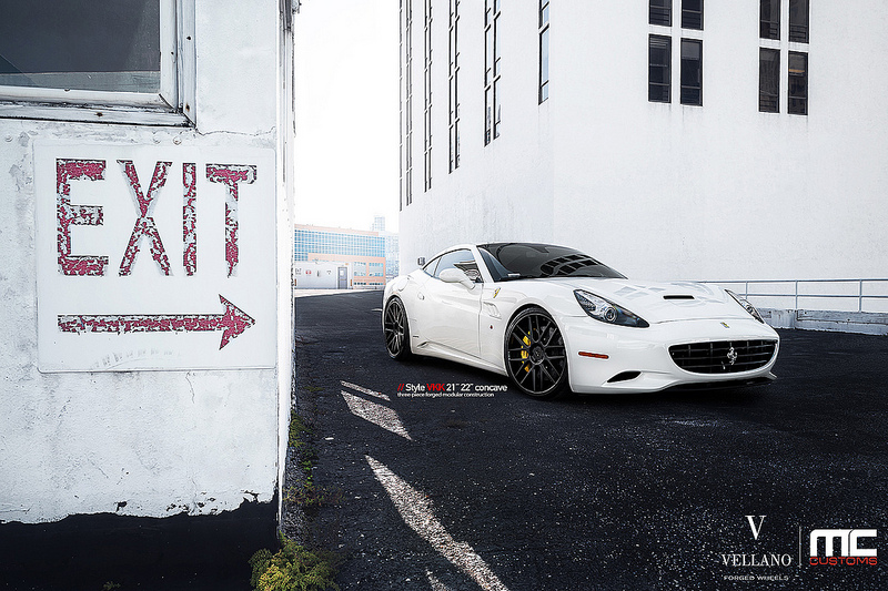 photo 2 Ferrari California custom wheels Vellano VKK 21x9.0, ET , tire size X R21. 22x11.5 ET 