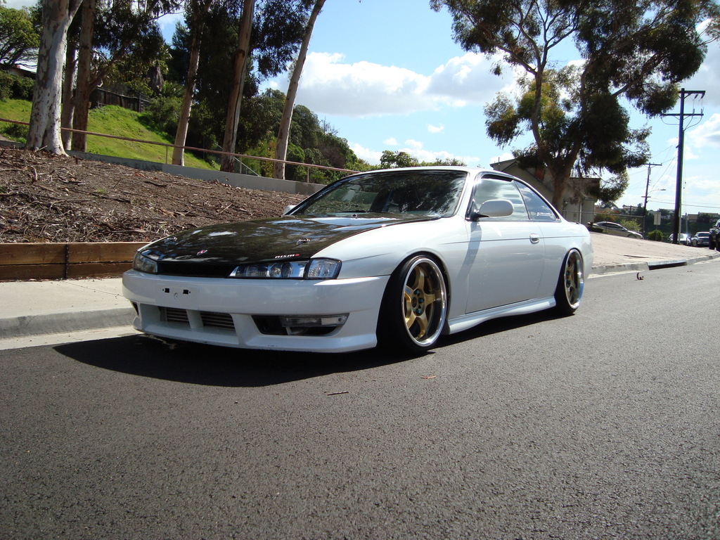 photo 2 Nissan S14 custom wheels Rays Engineering Gram Lights 57Pro 17x10.0, ET +5, tire size 225/35 R17. 18x10.0 ET+2 215/40 R18