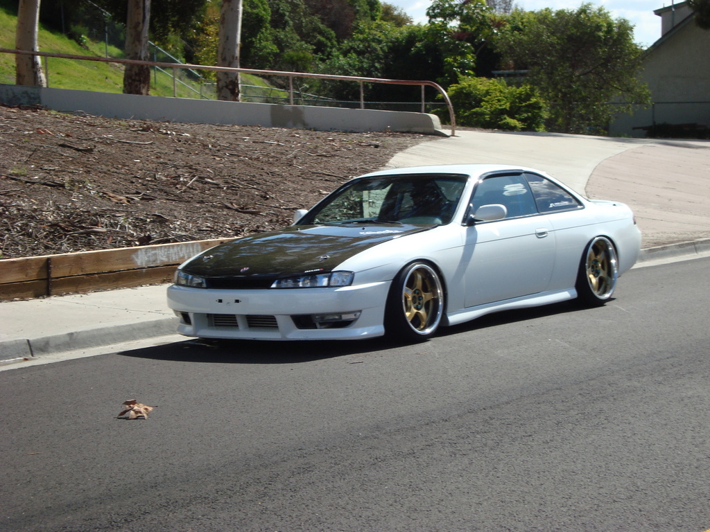 photo 3 Nissan S14 custom wheels Rays Engineering Gram Lights 57Pro 17x10.0, ET +5, tire size 225/35 R17. 18x10.0 ET+2 215/40 R18