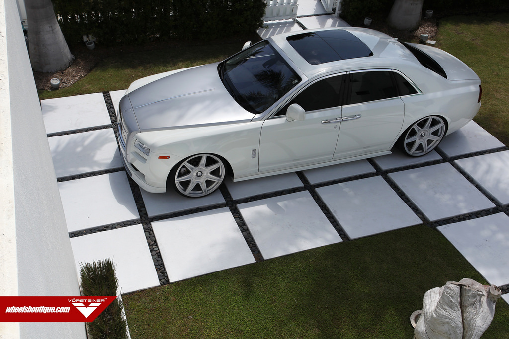 photo 17 Rolls-Royce Ghost custom wheels Vorsteiner CW-5 24x10.5, ET , tire size 275/25 R24. x ET 