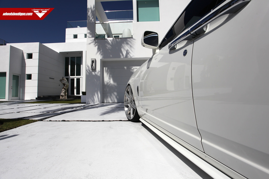 photo 29 Rolls-Royce Ghost custom wheels Vorsteiner CW-5 24x10.5, ET , tire size 275/25 R24. x ET 