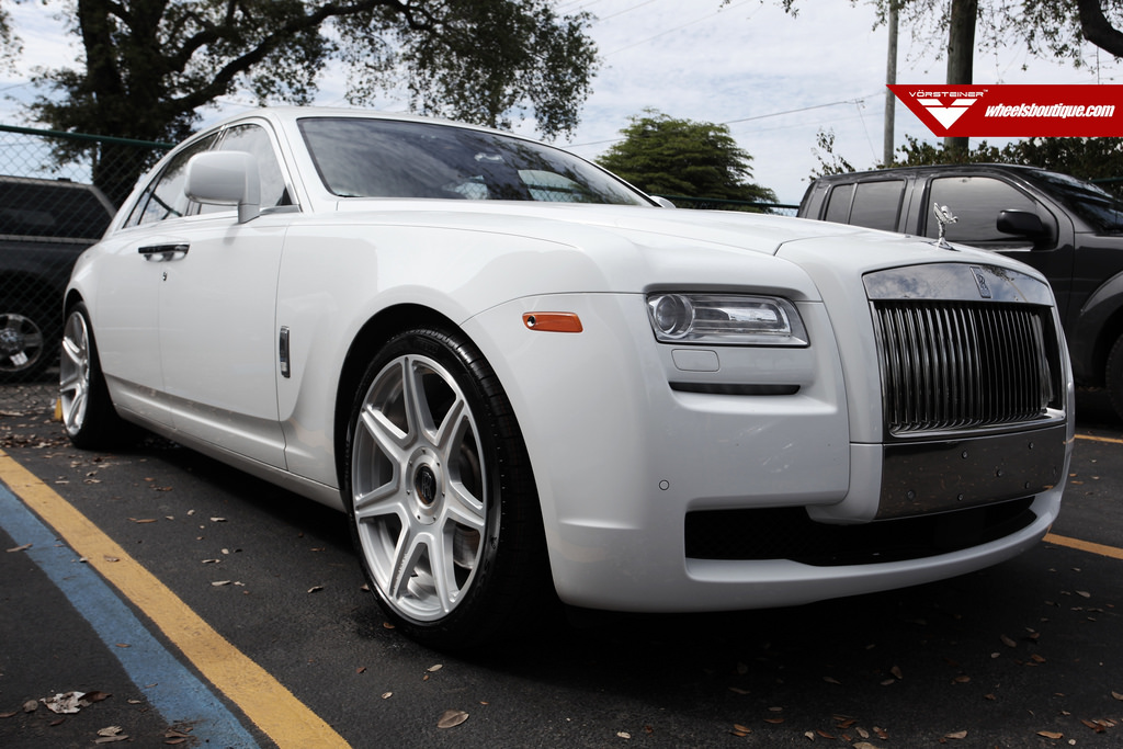 photo 2 Rolls-Royce Ghost custom wheels Vorsteiner 701 22x9.5, ET , tire size 265/35 R22. 22x11.0 ET 295/30 R22