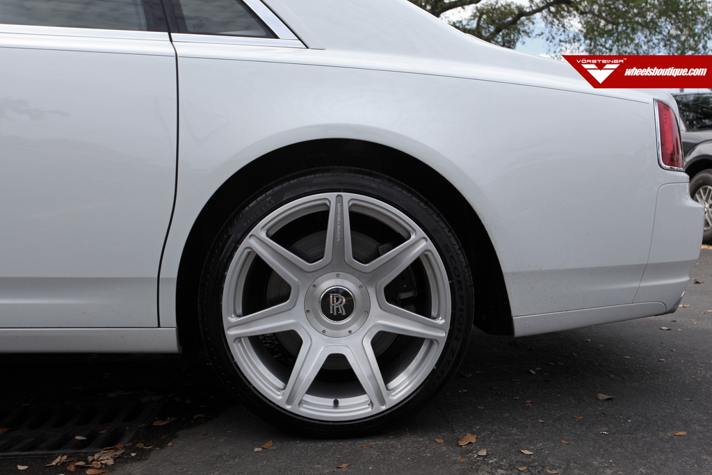 photo 1 Rolls-Royce Ghost custom wheels Vorsteiner 701 22x9.5, ET , tire size 265/35 R22. 22x11.0 ET 295/30 R22