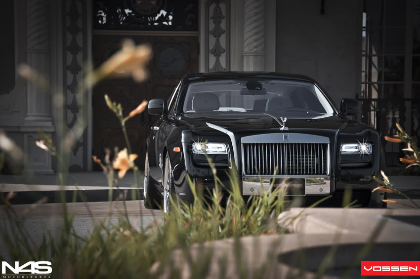 photo 2 Rolls-Royce Ghost custom wheels Vossen VVS083 22x9.0, ET , tire size 265/35 R22. 22x10.5 ET 295/30 R22