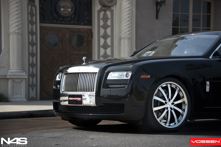 photo 1 Rolls-Royce Ghost custom wheels Vossen VVS083 22x9.0, ET , tire size 265/35 R22. 22x10.5 ET 295/30 R22