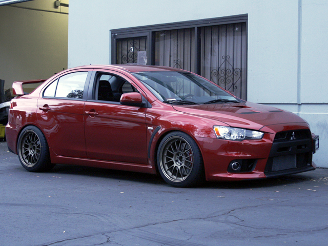 photo 2 Mitsubishi Lancer Evolution custom wheels Rays Engineering Volk Racing SE37K 18x10.5, ET +12, tire size 275/35 R18. x ET