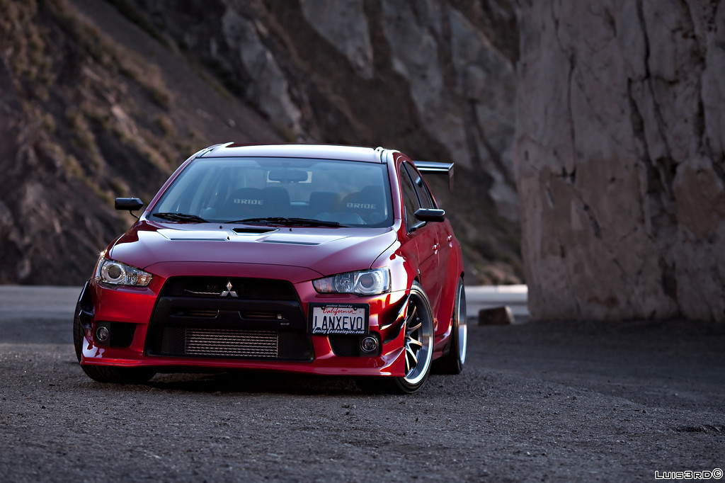 photo 1 Mitsubishi Lancer Evolution custom wheels Rays Engineering Volk Racing CE28N 19x10.5, ET +22, tire size 275/35 R19. x ET